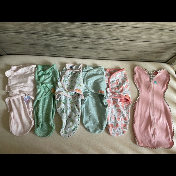 Sold - Picture 1 of 4